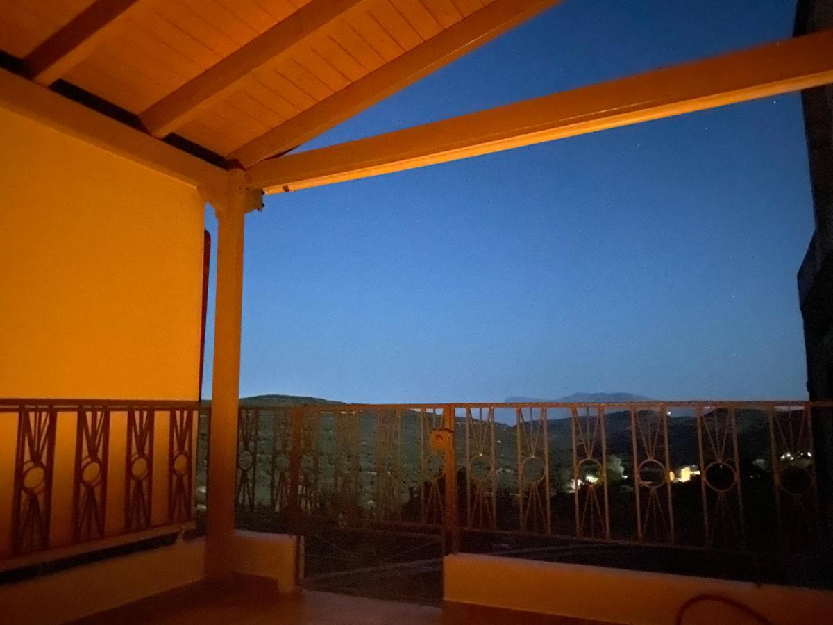 Αρχοντικό Στα Τοπόλια Villa Kalathenai ภายนอก รูปภาพ