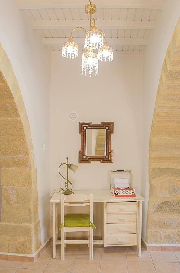 Αρχοντικό Στα Τοπόλια Villa Kalathenai ภายนอก รูปภาพ